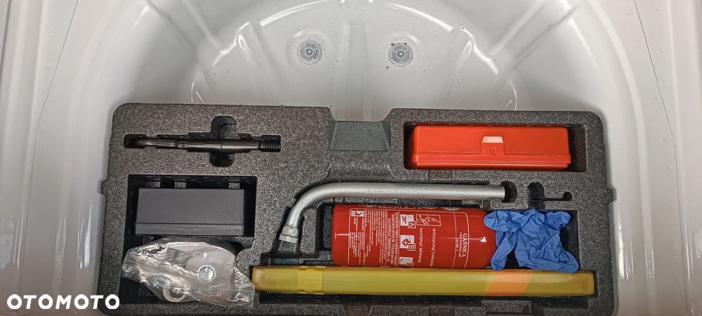 Volkswagen up! move - 19