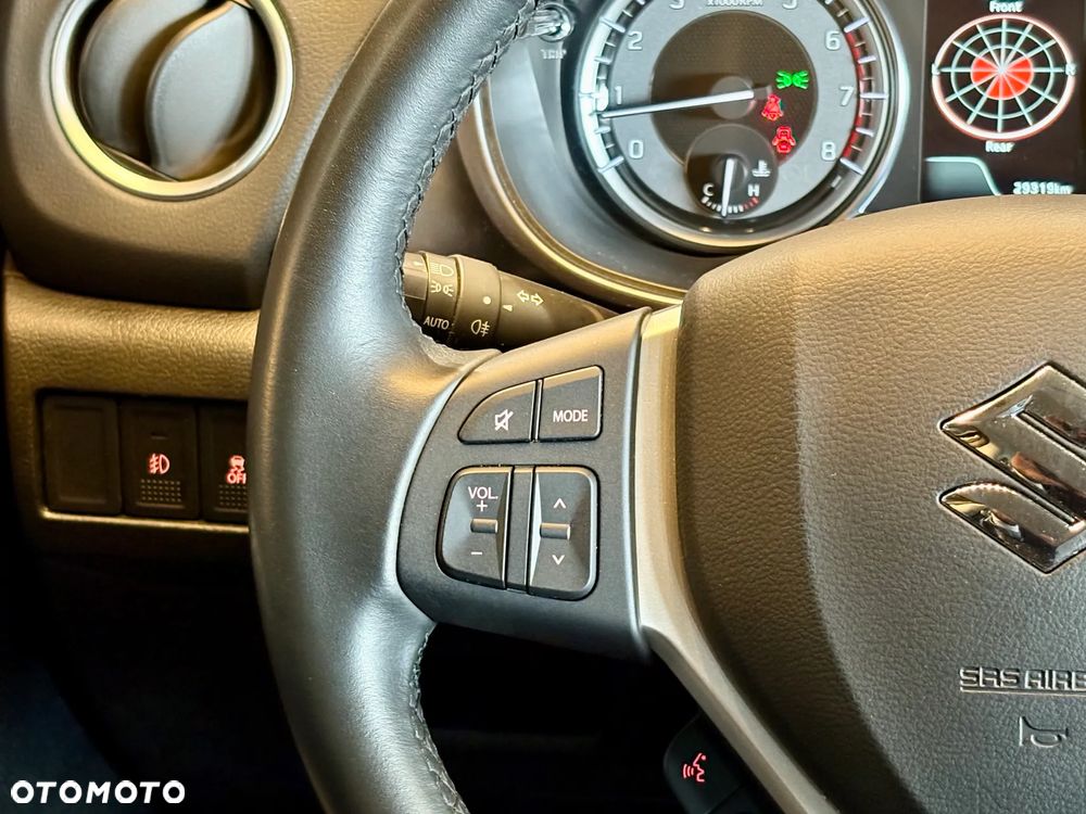 Suzuki Vitara 1.4 Boosterjet SHVS Premium 4WD - 15