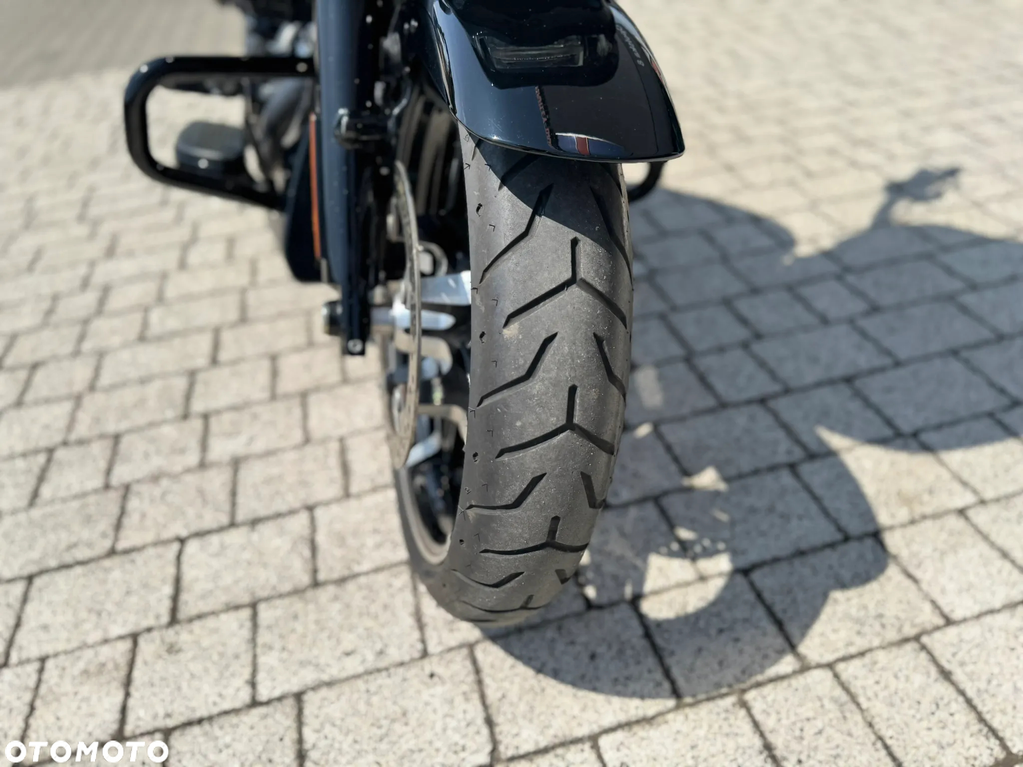 Harley-Davidson Touring Road Glide - 17