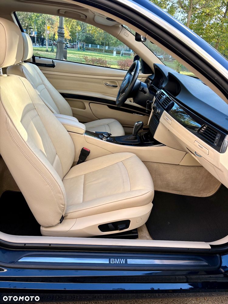 BMW Seria 3 - 26