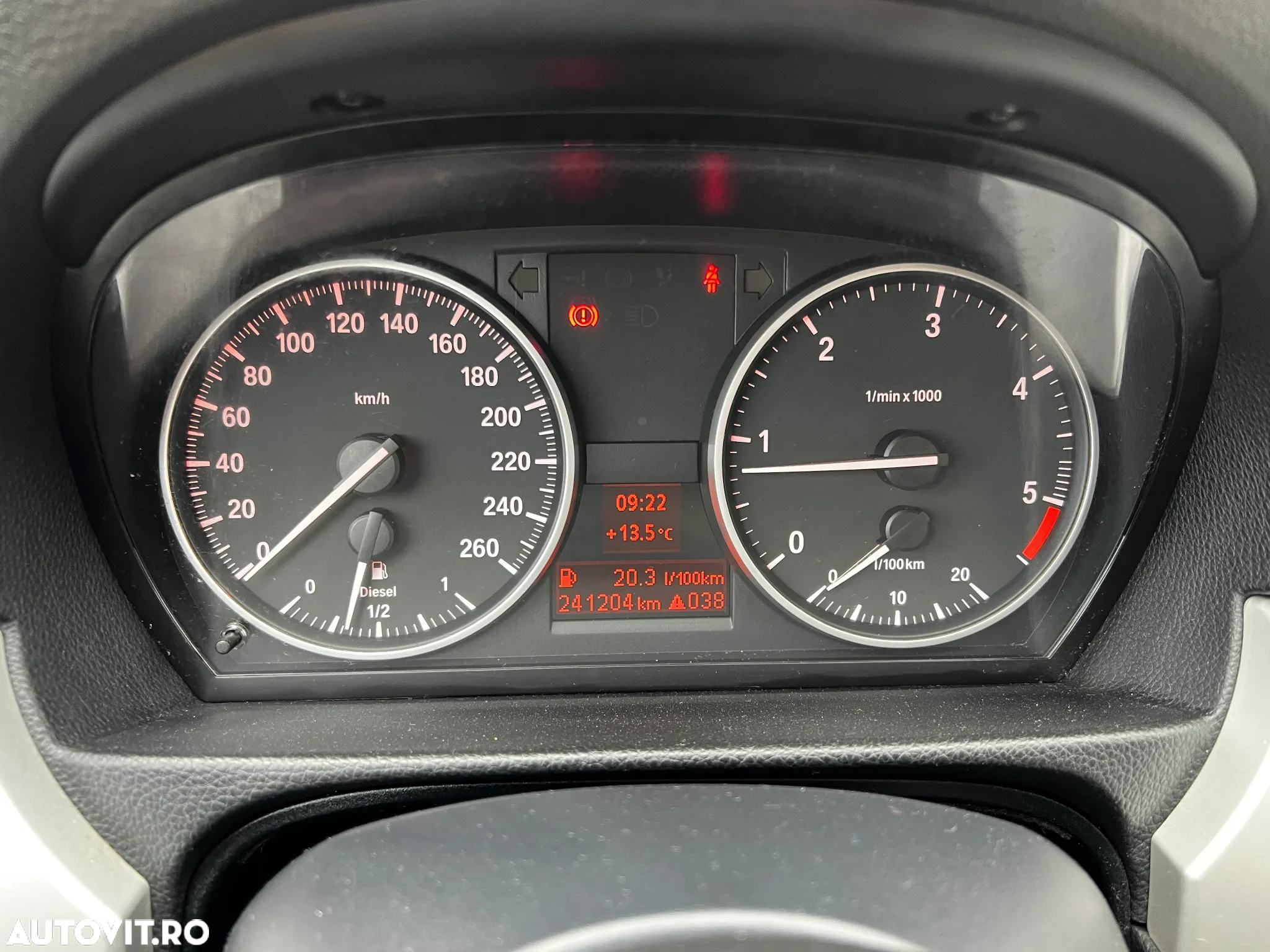 BMW Seria 3 316d - 15