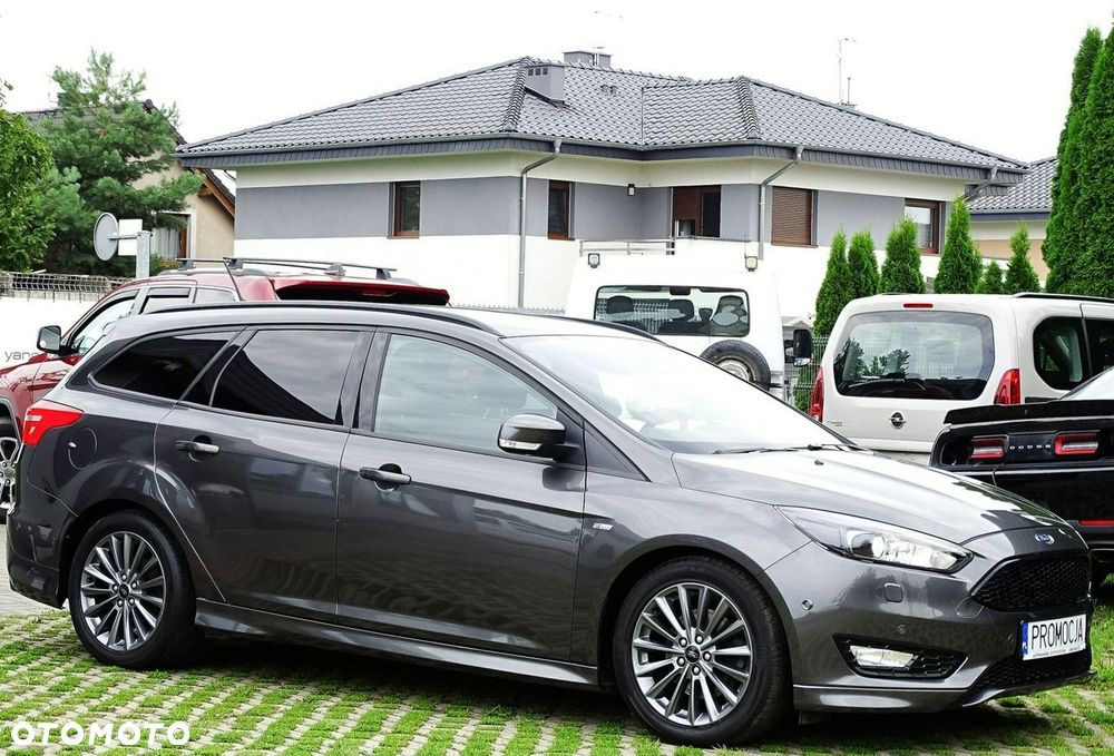 Ford Focus - 5