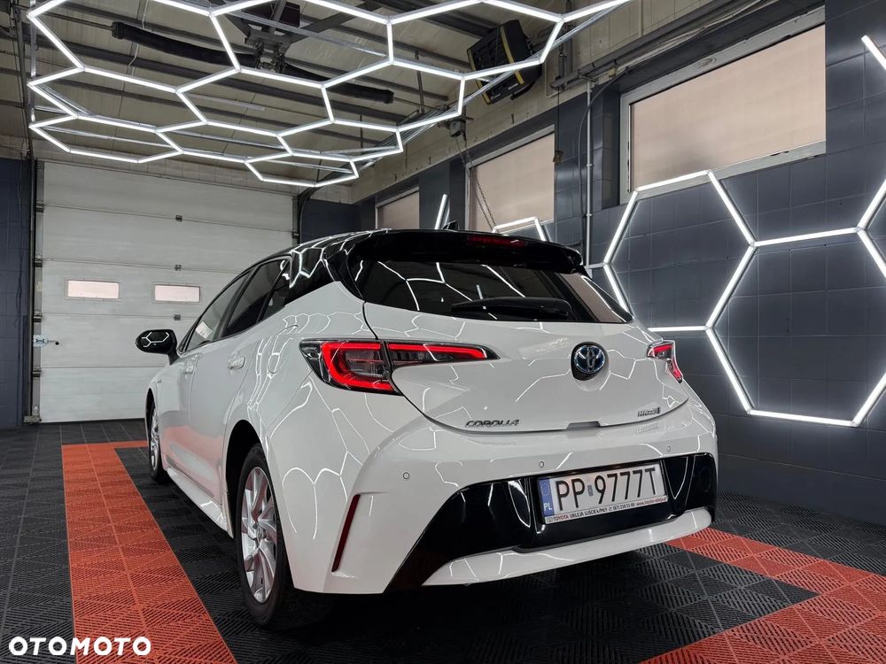 Toyota Corolla 1.8 Business Edition - 5