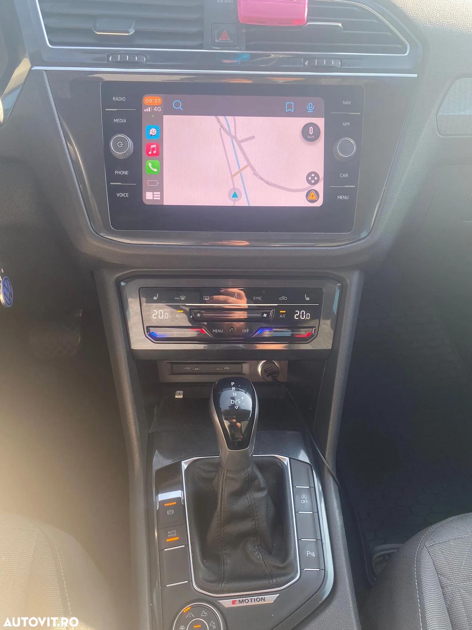 Volkswagen Tiguan 2.0 TDI SCR DSG 4Motion Life - 19