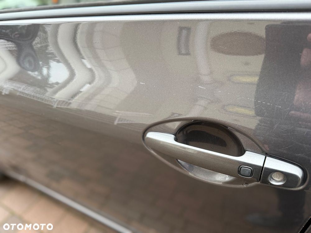 Toyota Auris 2.0 D-4D Premium - 9