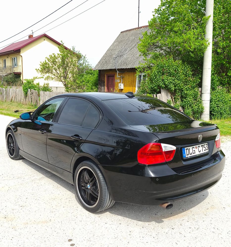 BMW Seria 3 - 18