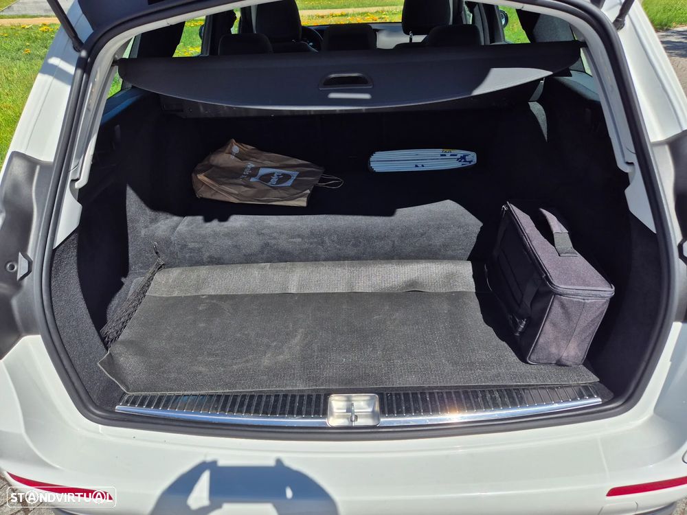 Mercedes-Benz E 300 de Avantgarde - 6