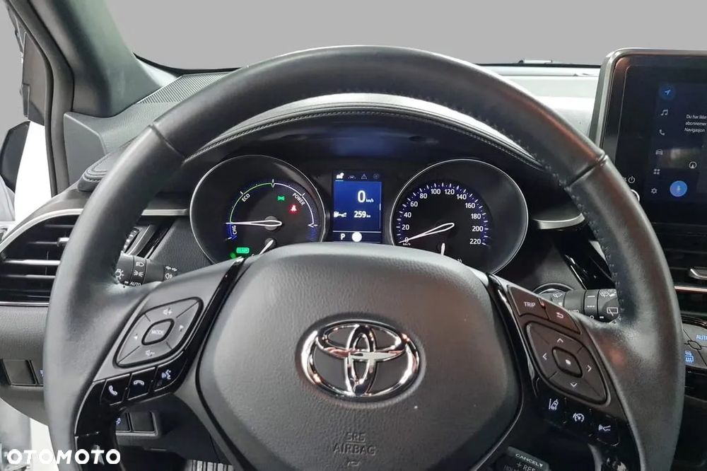 Toyota C-HR Lounge - 13