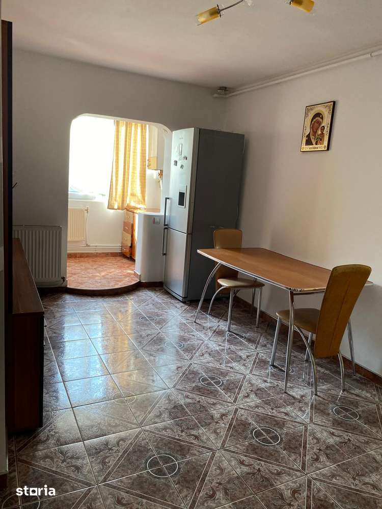 Apartament 3 camere 68 mp ~ etajul 3, cartierul STADION — fotografia 3