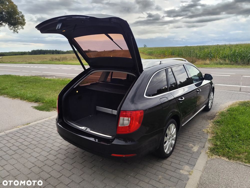 Skoda Superb 2.0 TDI Ambition - 19