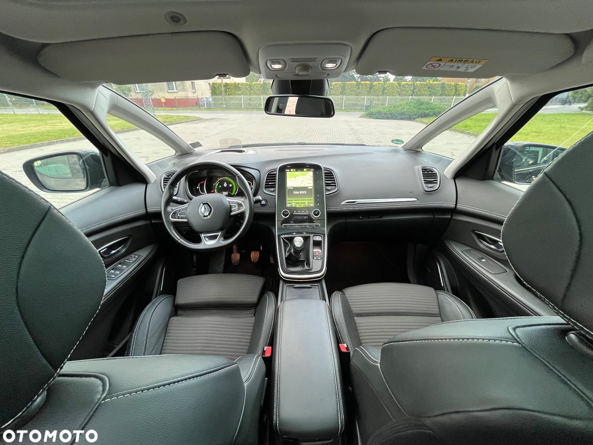 Renault Grand Scenic - 6