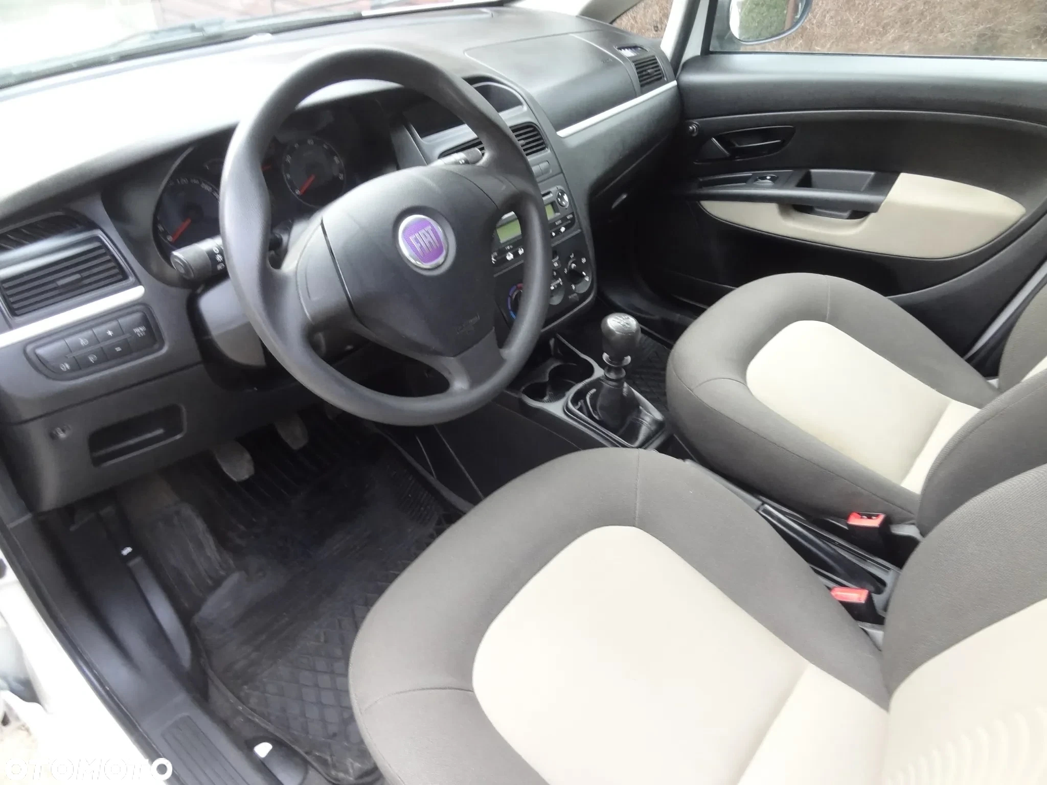 Fiat Linea 1.4 Active - 8