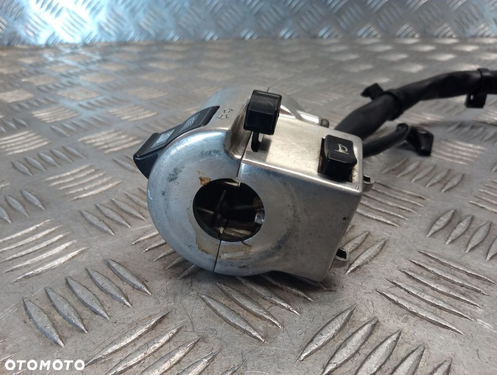 Przełącznik świateł lewy HONDA VTX 1300 R/S/T 03-09r   PN. 35020-MEA-670 - 7