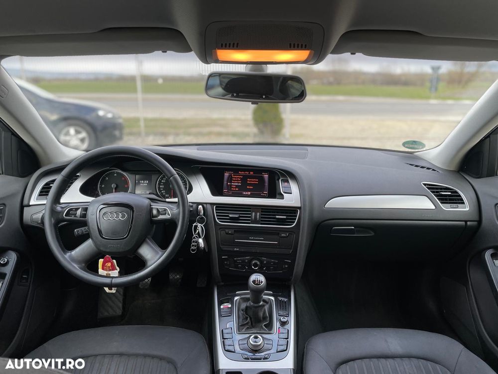 Audi A4 2.0 TDI DPF Attraction - 5
