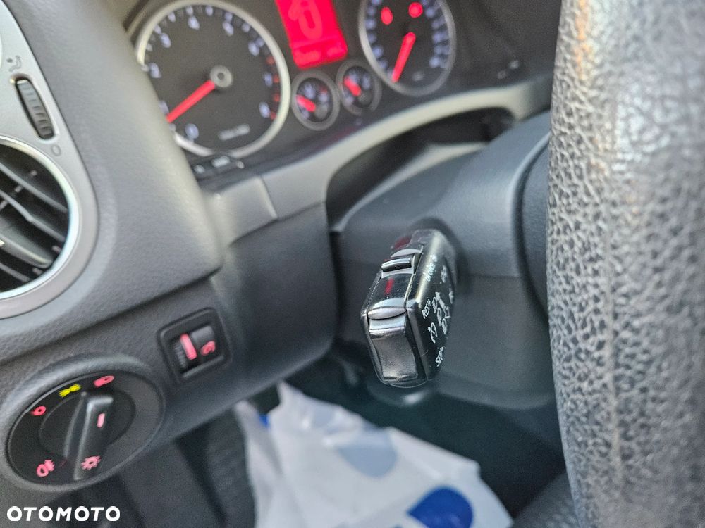 Volkswagen Tiguan 1.4 TSI BlueMotion Technology Exclusive - 20