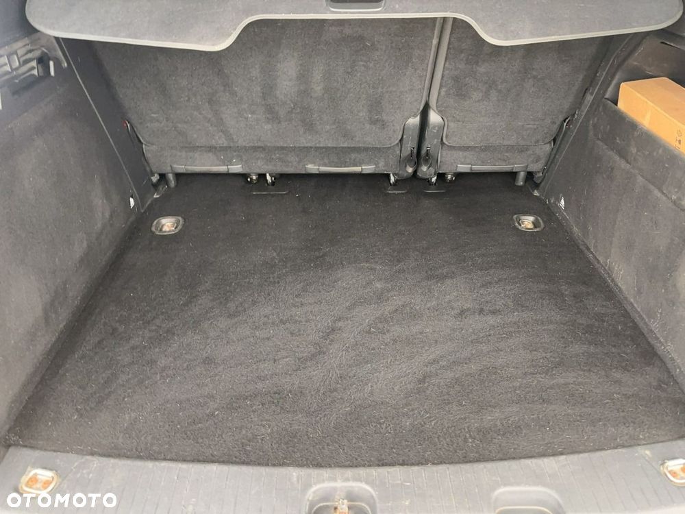 Volkswagen Caddy 2.0 TDI - 12