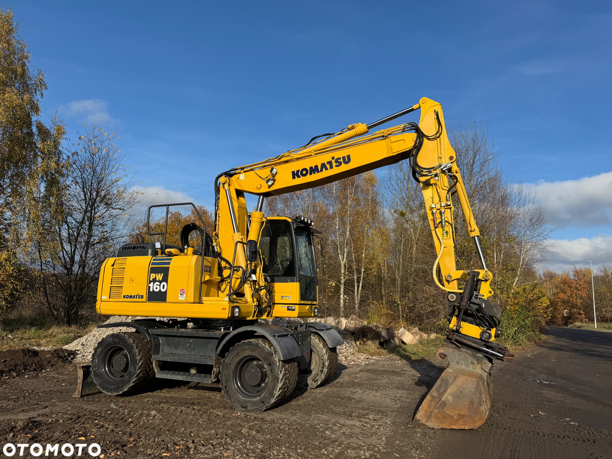 Komatsu PW160 - 3