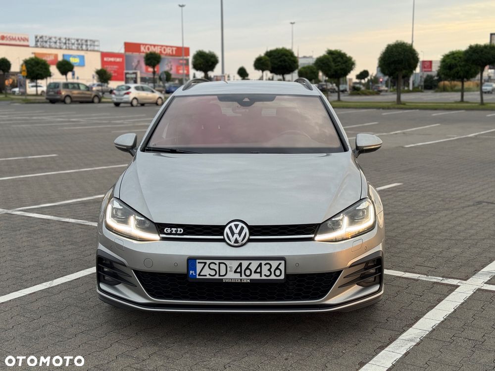Volkswagen Golf VII 2.0 TDI BMT GTD DSG - 2