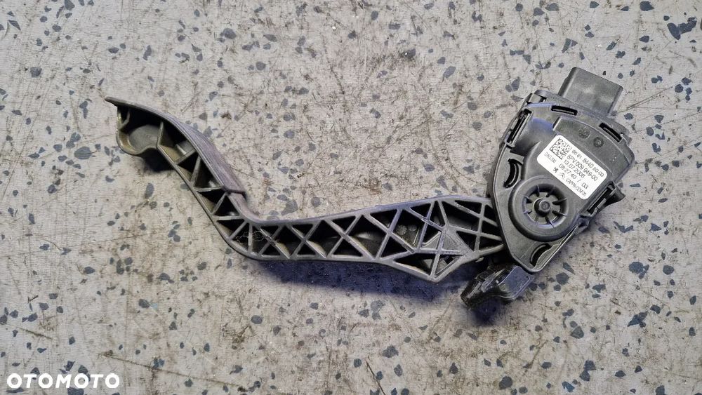 PEUGEOT 207 POTENCJOMETR GAZU 9681844080 - 1