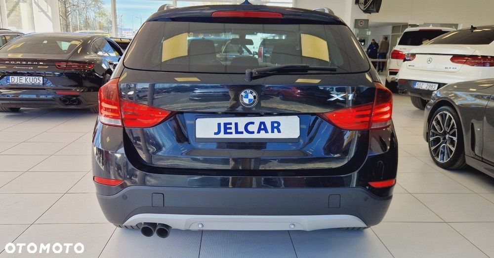 BMW X1 xDrive28i - 13