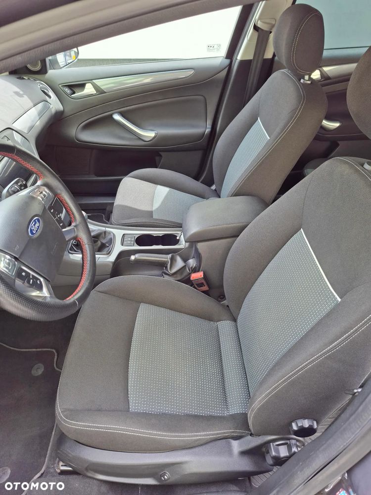 Ford Mondeo 2.0 TDCi Trend - 15