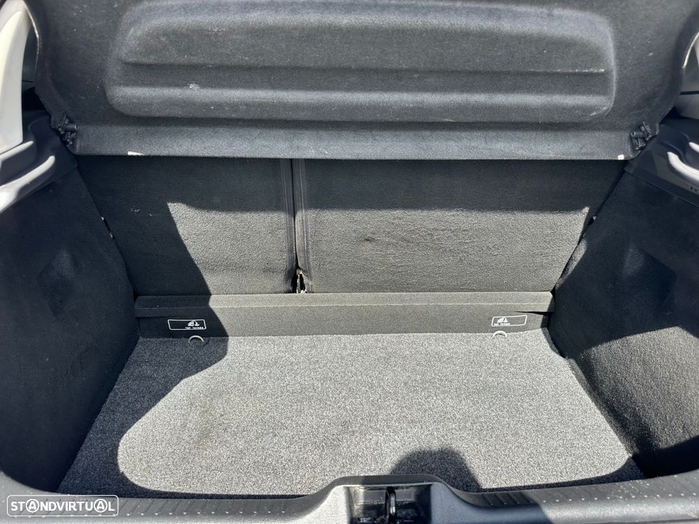 Renault Clio 0.9 TCe Limited - 12