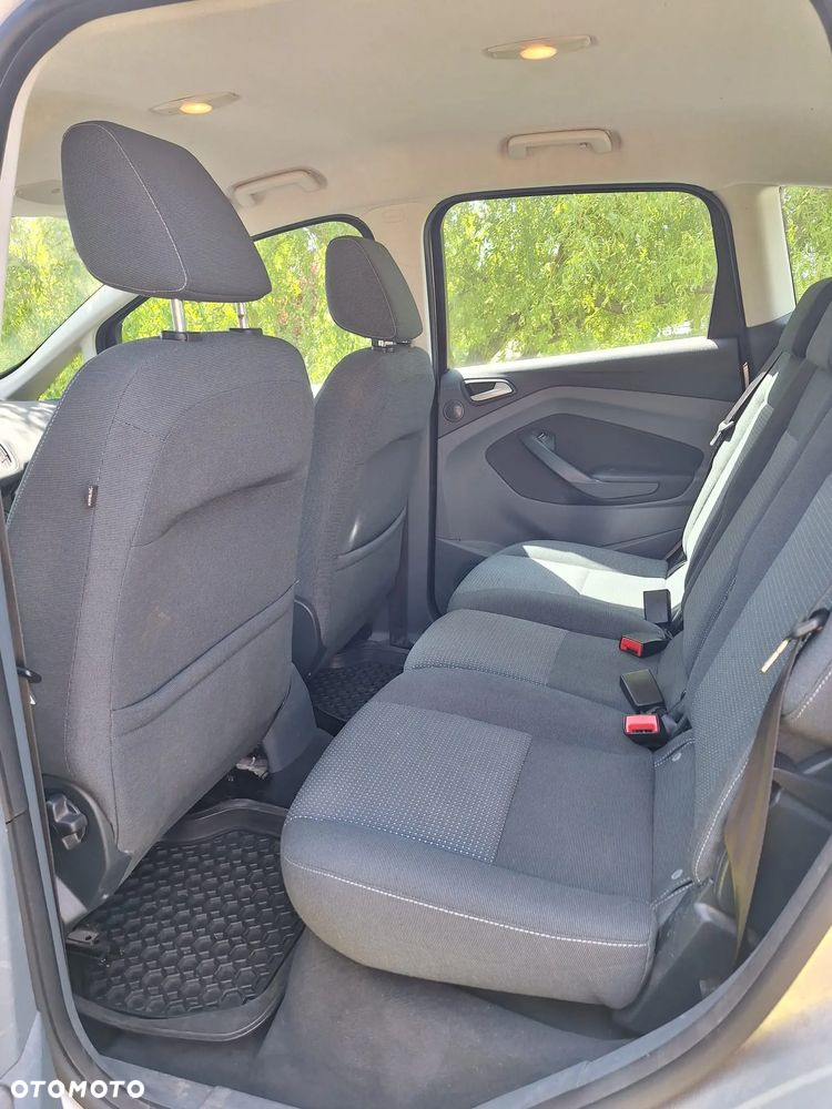Ford C-MAX - 14