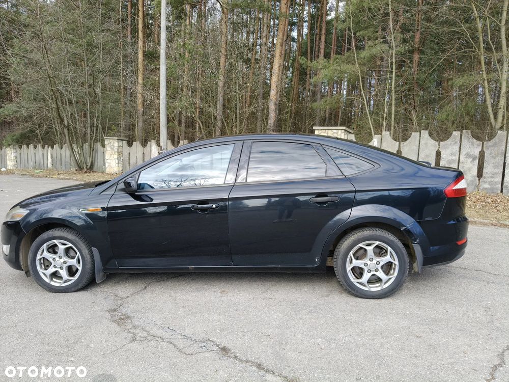 Ford Mondeo 1.8 TDCi Ambiente - 3