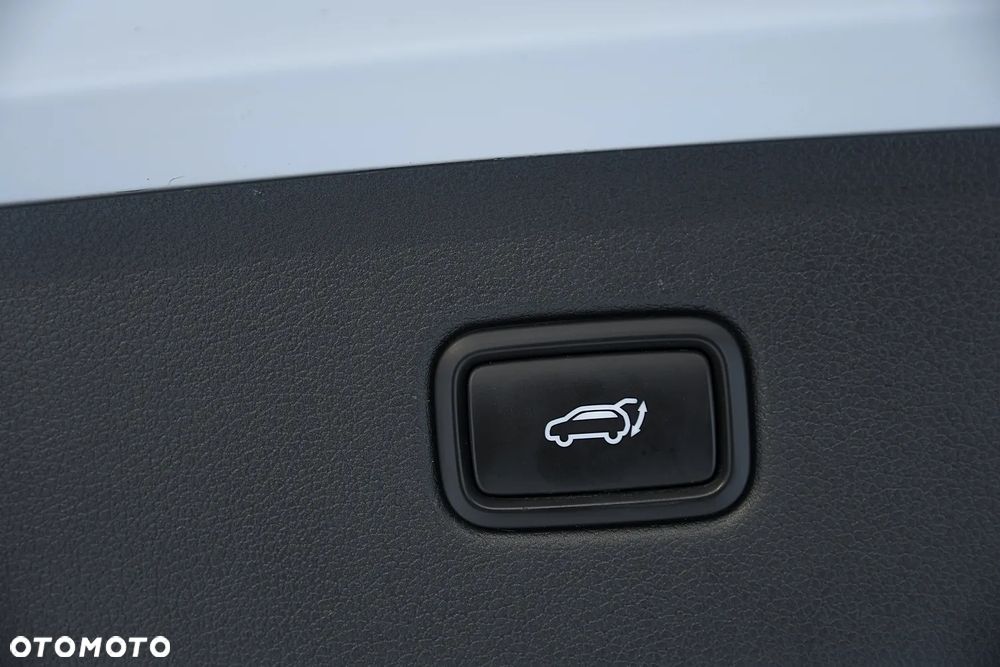 Hyundai Tucson 2.0 CRDI 4WD Automatik Premium - 21