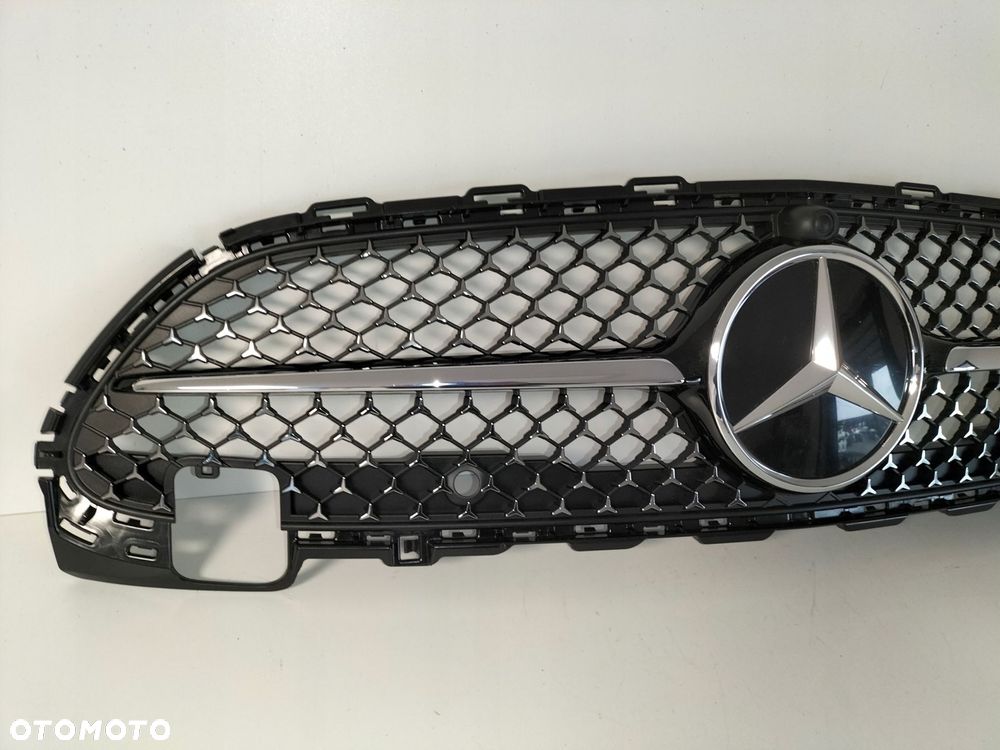 atrapa kratka grill mercedes c klasa w206 21- amg - 2