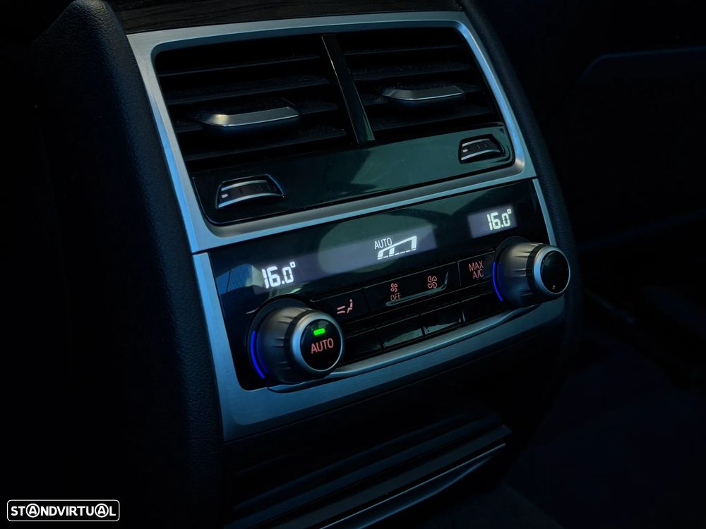 BMW 740 e iPerformance - 34