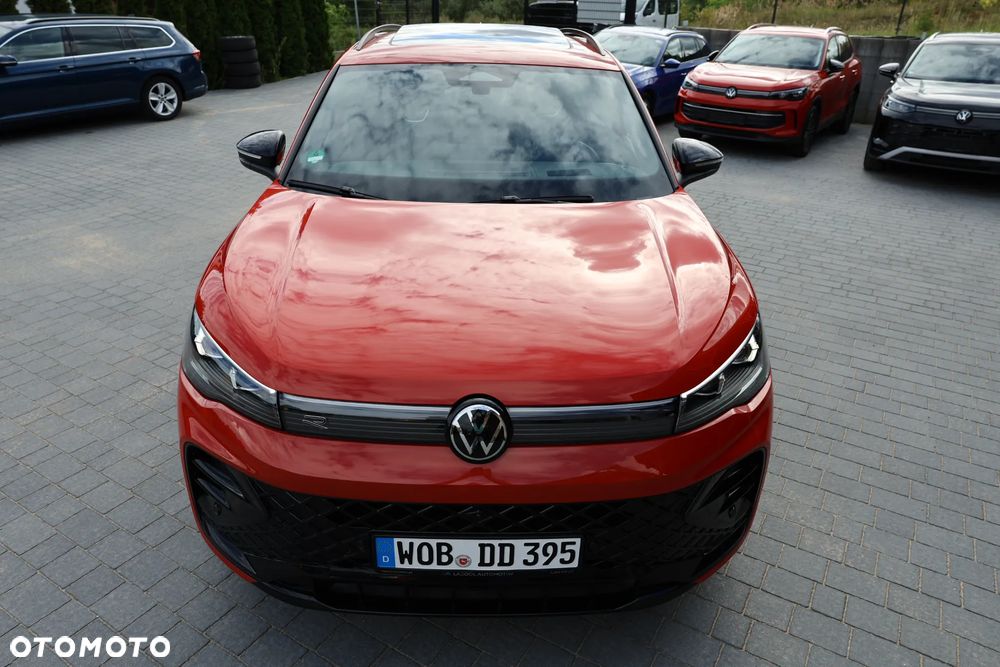 Volkswagen Tiguan 2.0 TDI SCR DSG R-Line - 10