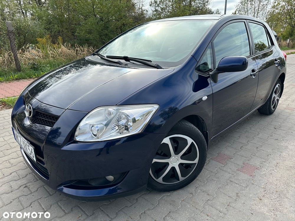 Toyota Auris 1.6 VVT-i Luna - 2