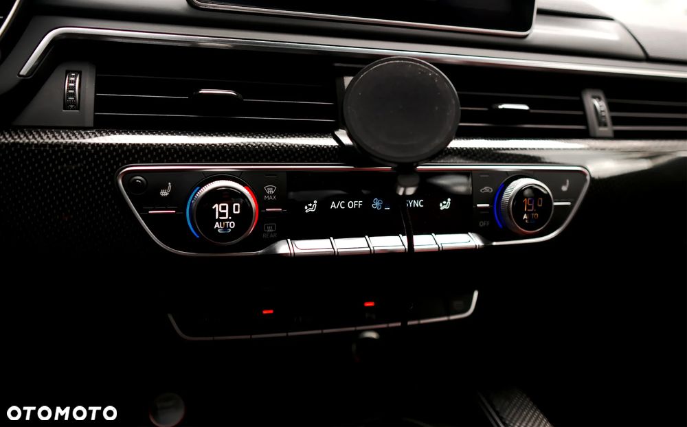 Audi S4 Limousine - 37