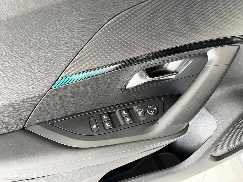 Peugeot e-2008 50 kWh Allure - 20
