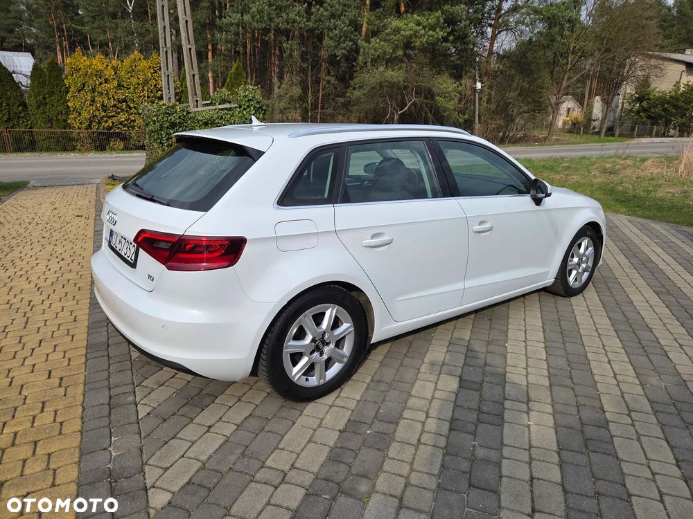 Audi A3 Sportback 2.0 TDI sport - 5