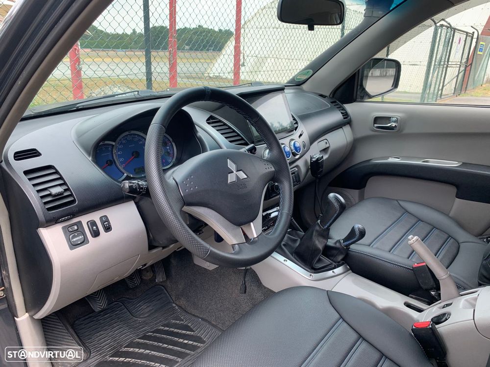 Mitsubishi L200 2.5 DI-D CD Intense JLL/MASC - 9