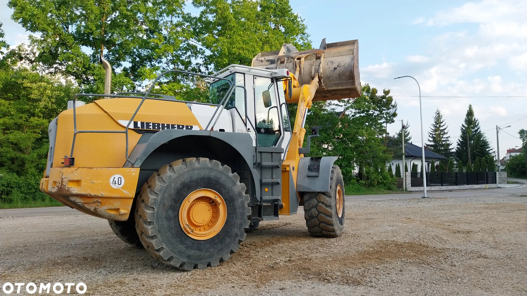 Liebherr L 574 Ładowarka - 9