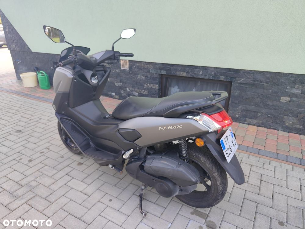 Yamaha NMAX - 5