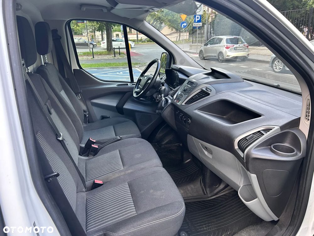 Ford Transit Custom - 15