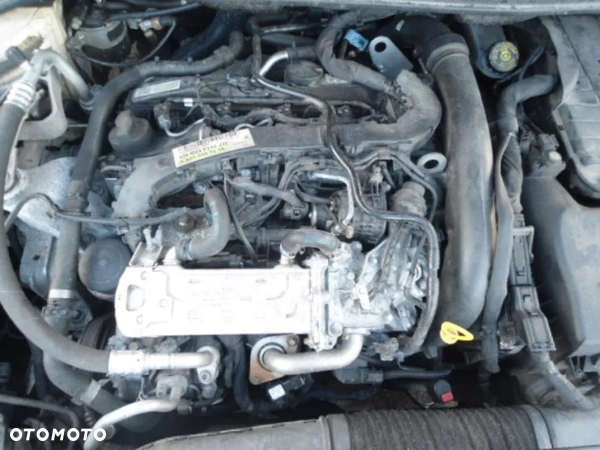 MERCEDES W246 B KLASA ALTERNATOR 1.8 CDI