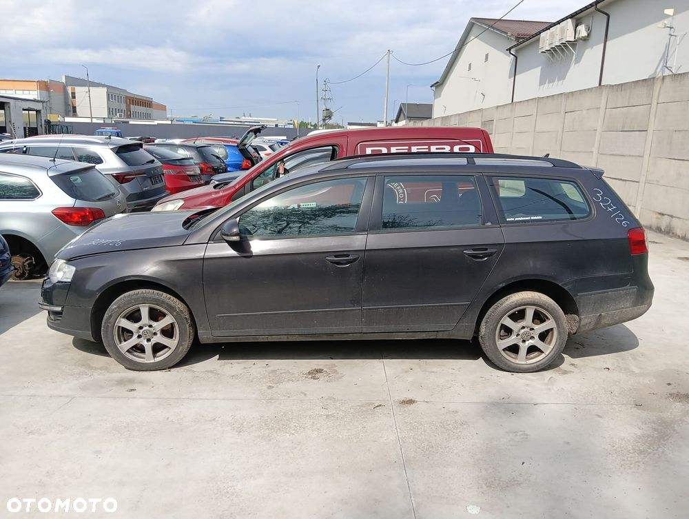 Klapa Tył (Maska, Zderzak, Lampa, Drzwi, Części Silnikowe) Volkswagen Passat 1.9 Diesel 104 Km 2008 - 4
