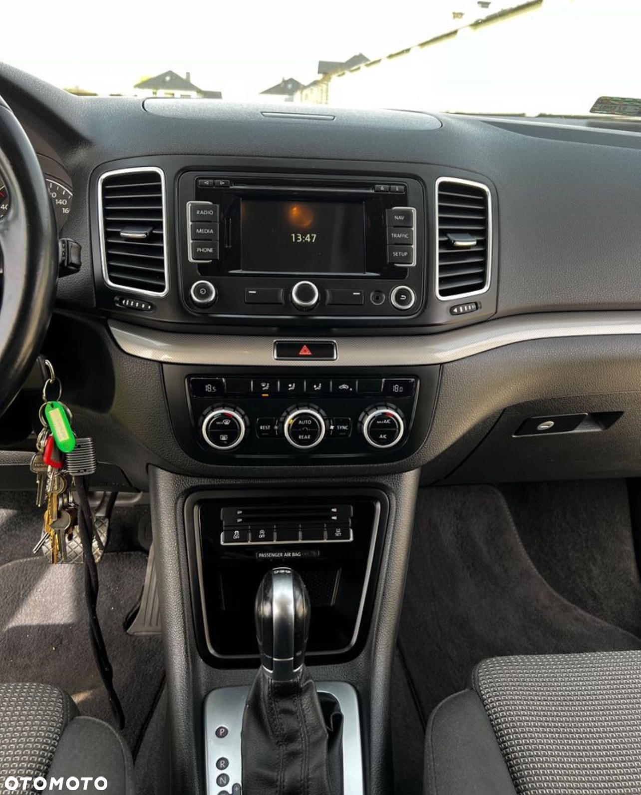 Volkswagen Sharan - 7