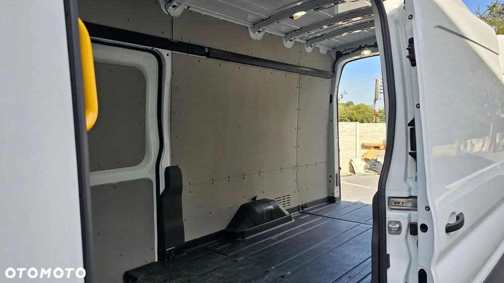 Ford Transit - 38