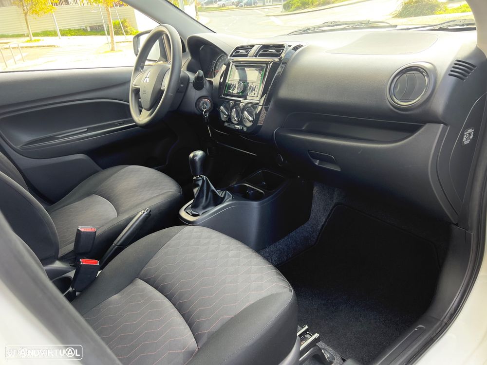 Mitsubishi Space Star 1.2 Intense - 16