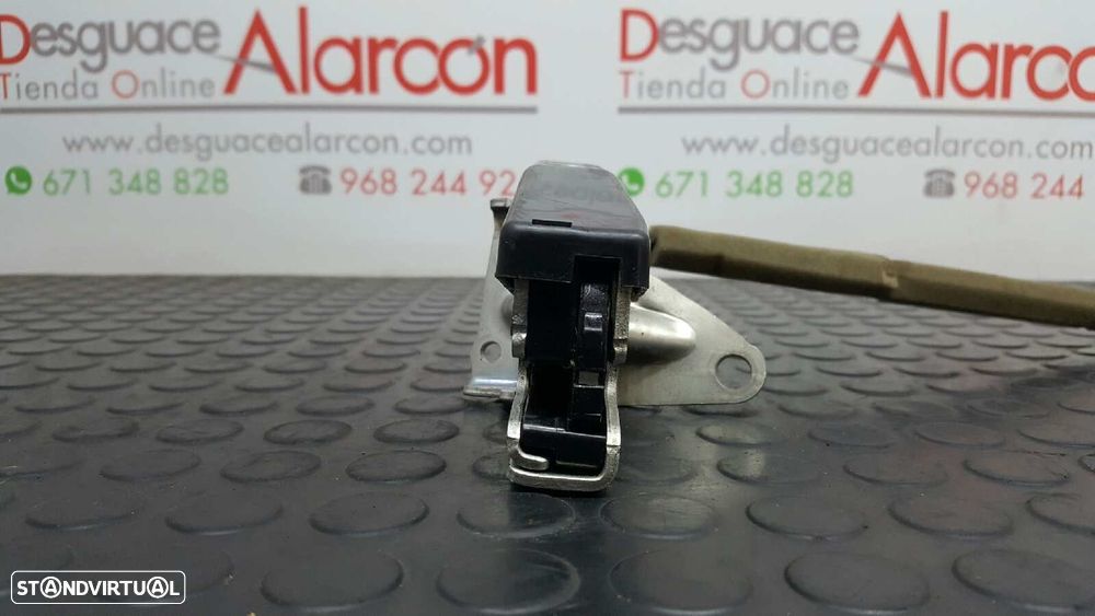 FECHADURA PORTA TRASEIRA DIREITA NISSAN NV 200 (M20) EVALIA PREMIUM - 4