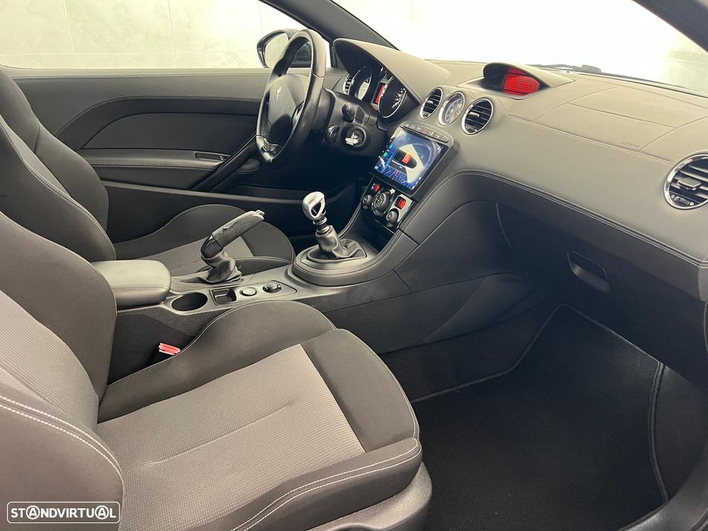 Peugeot RCZ 2.0 HDi FAP 160 GT-Line - 29