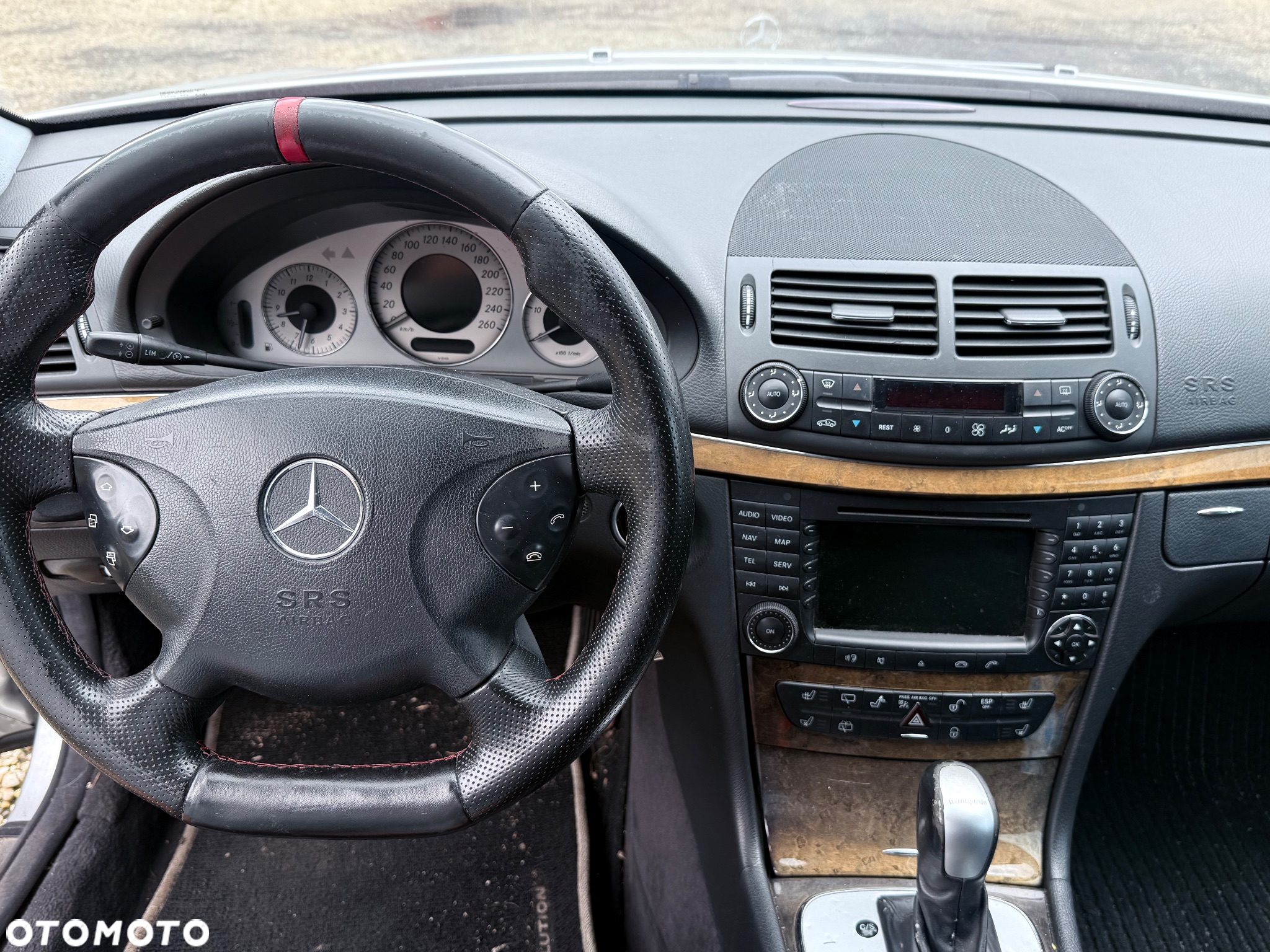 Mercedes-Benz Klasa E 320 CDI T Avantgarde - 7