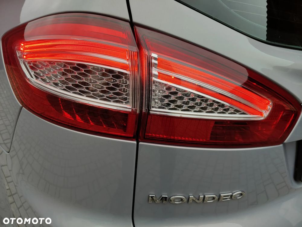 Ford Mondeo 2.0 TDCi Titanium X - 17