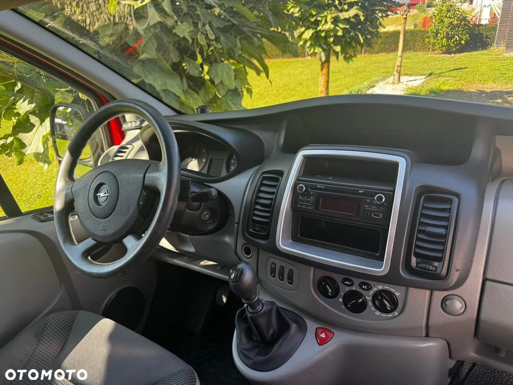 Opel Vivaro - 14